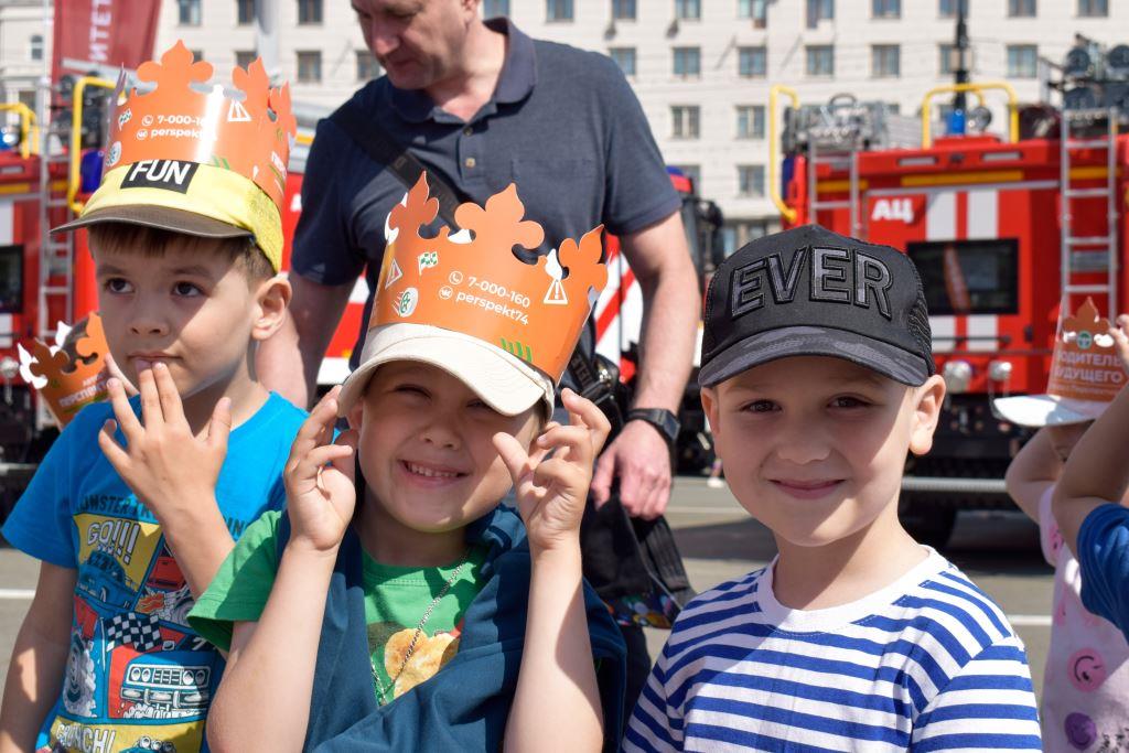 Парад дорожной техники в Челябинске